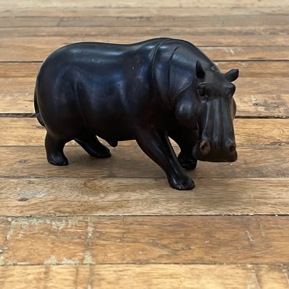 Vintage Hand Carved Hippopotamus Figurine 5.3" Ebony Dark-Polished Finish